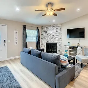 https://crown-jewel-of-clearwater-5-minutes-from-airport.hotelstampa.org